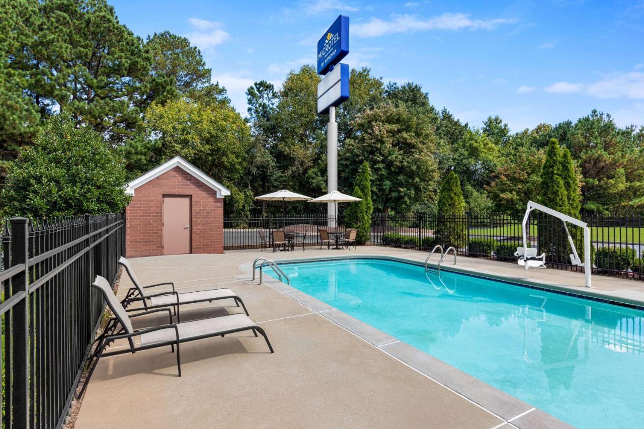 Microtel Inn & Suites By Wyndham Woodstock/Atlanta North Buitenkant foto